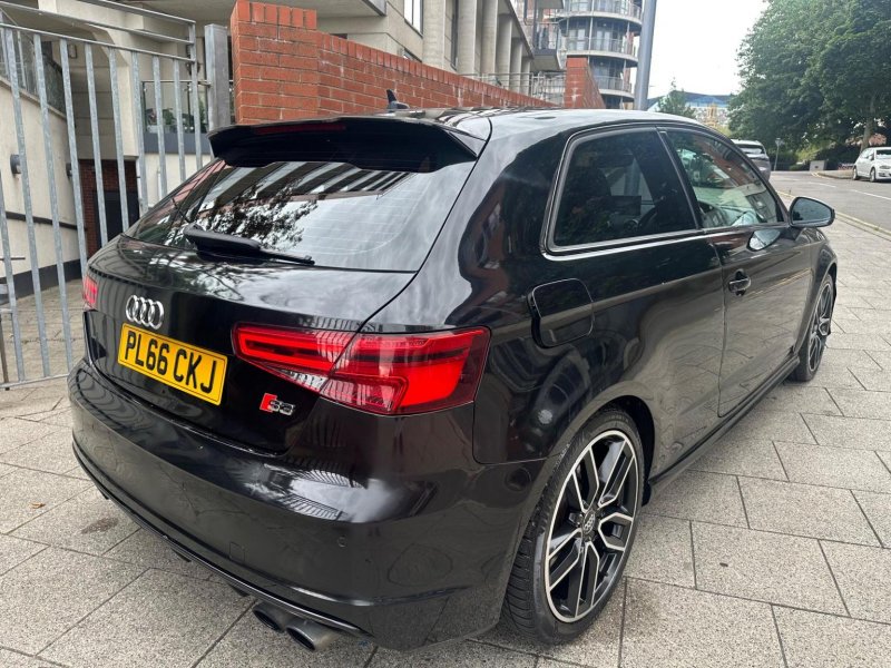 AUDI S3