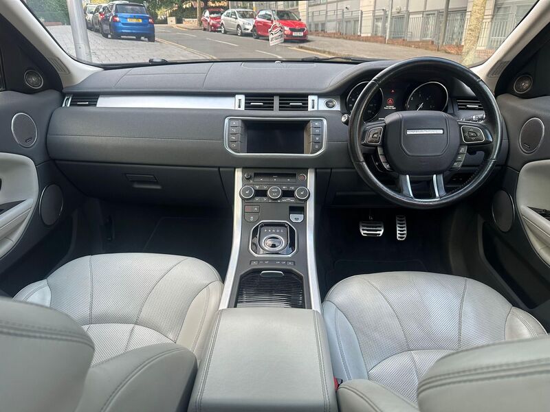 LAND ROVER RANGE ROVER EVOQUE