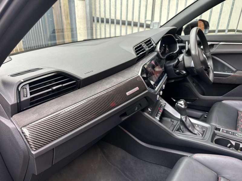 AUDI RS Q3
