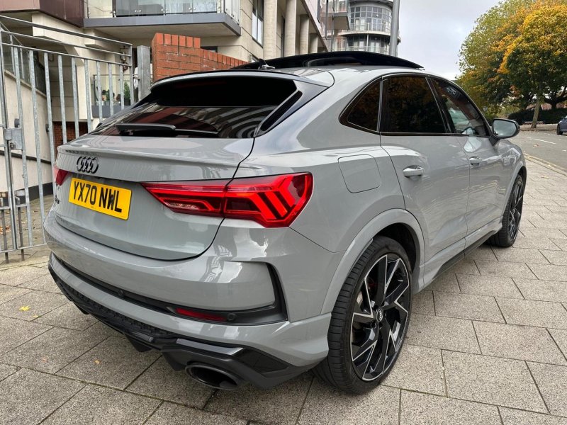 AUDI RS Q3