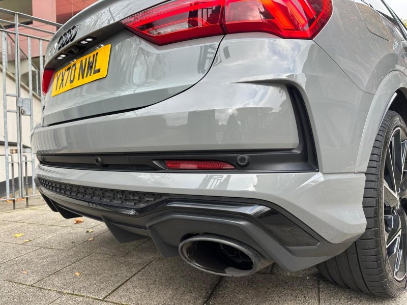 AUDI RS Q3