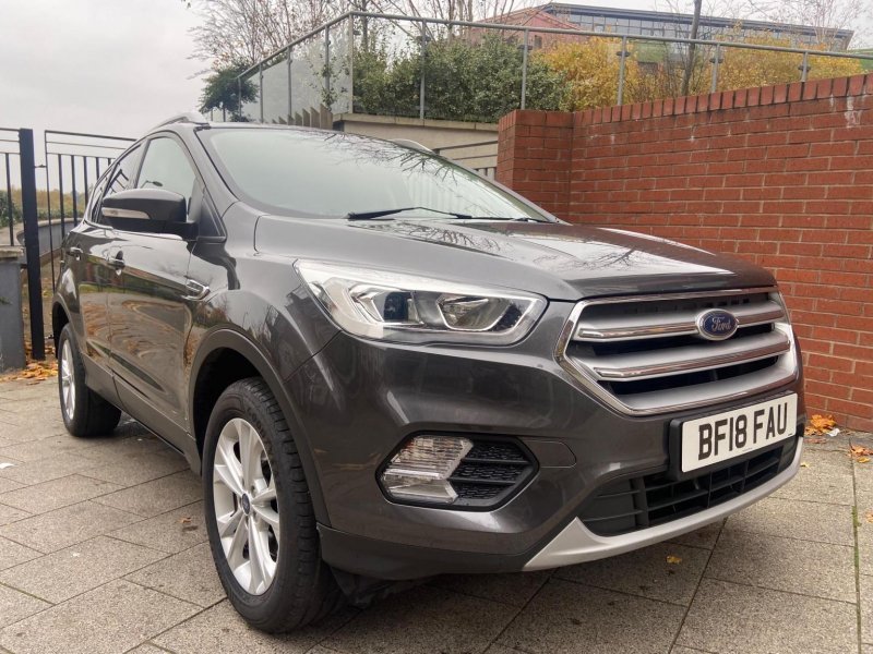 FORD KUGA