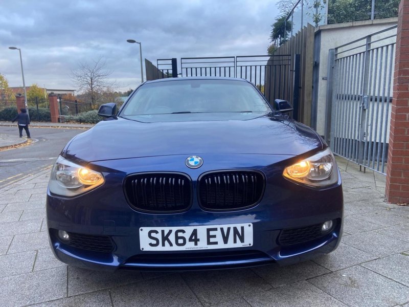 BMW 1 SERIES