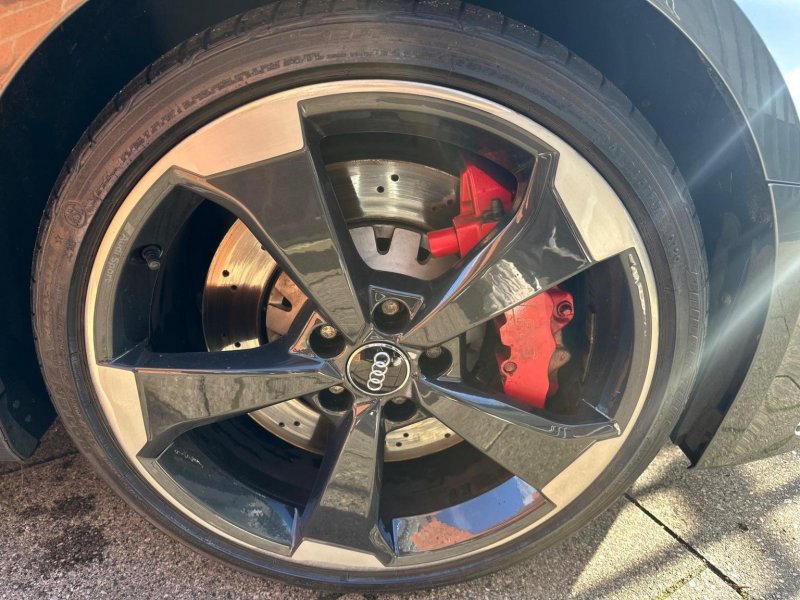 AUDI RS3