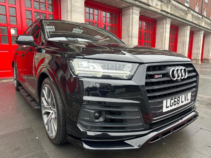 AUDI SQ7