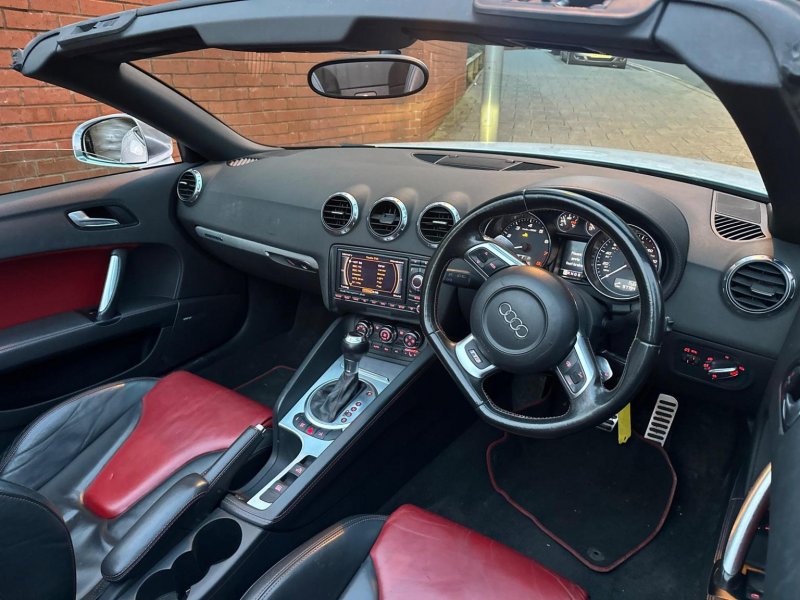 AUDI TTS