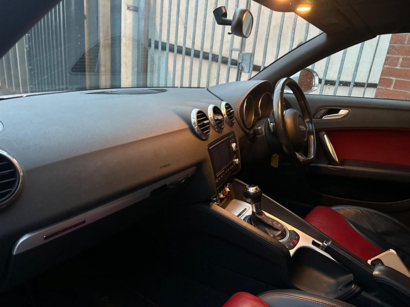 AUDI TTS