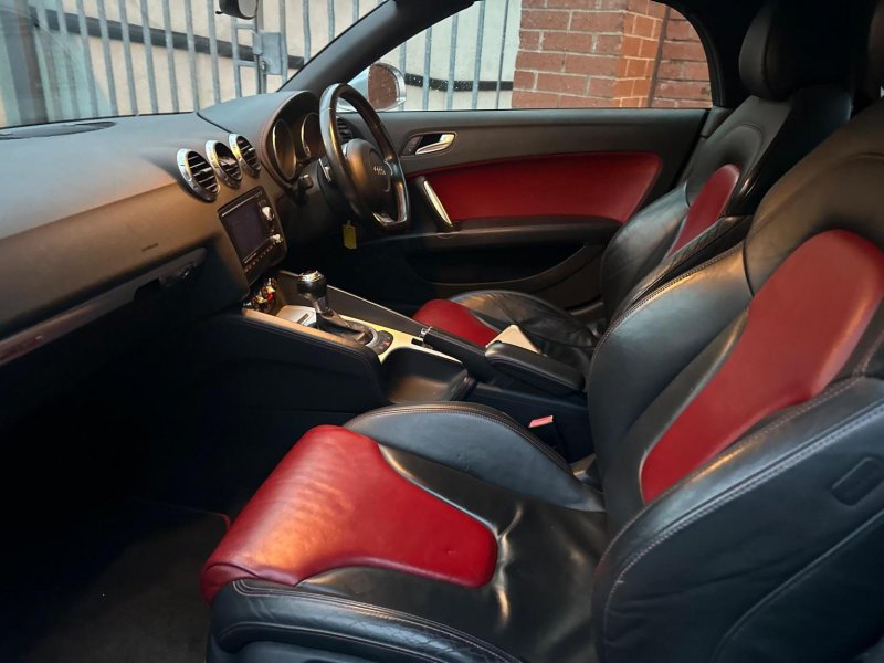 AUDI TTS
