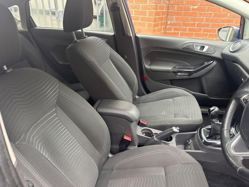 FORD FIESTA