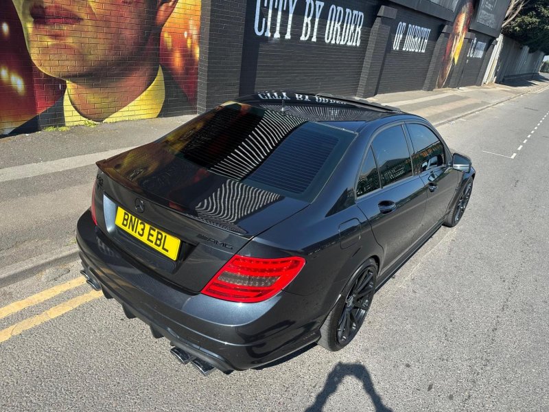 MERCEDES-BENZ C CLASS