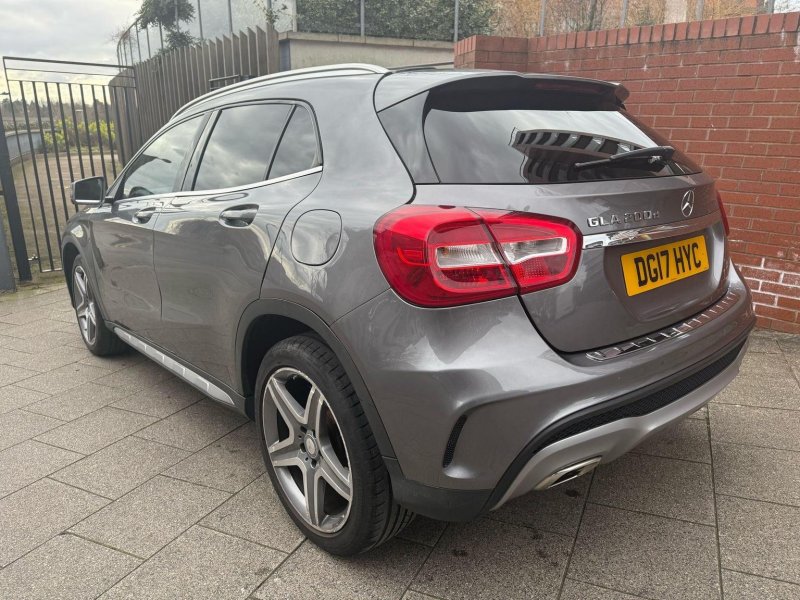 MERCEDES-BENZ GLA CLASS
