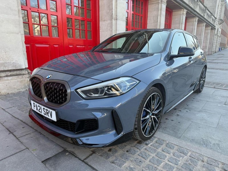 BMW 1 SERIES