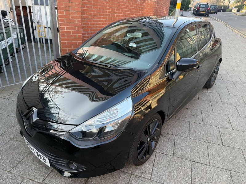 RENAULT CLIO