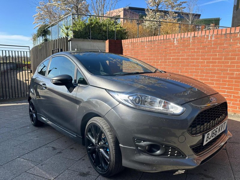 FORD FIESTA