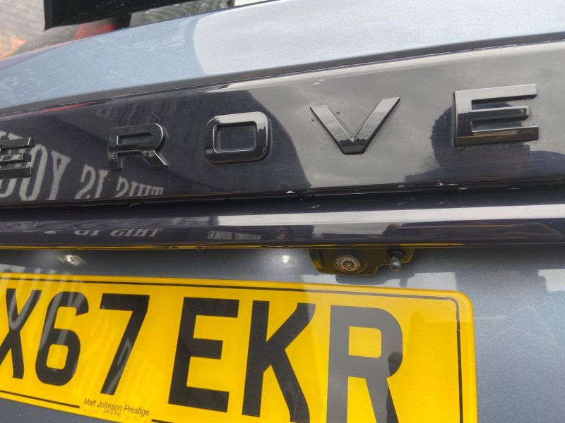 LAND ROVER RANGE ROVER VELAR
