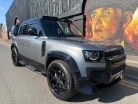 LAND ROVER DEFENDER 110