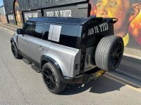 LAND ROVER DEFENDER 110