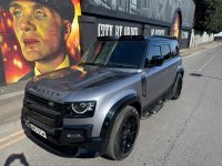 LAND ROVER DEFENDER 110