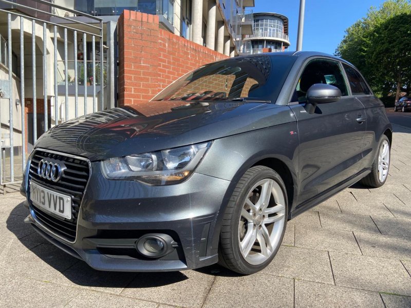 AUDI A1